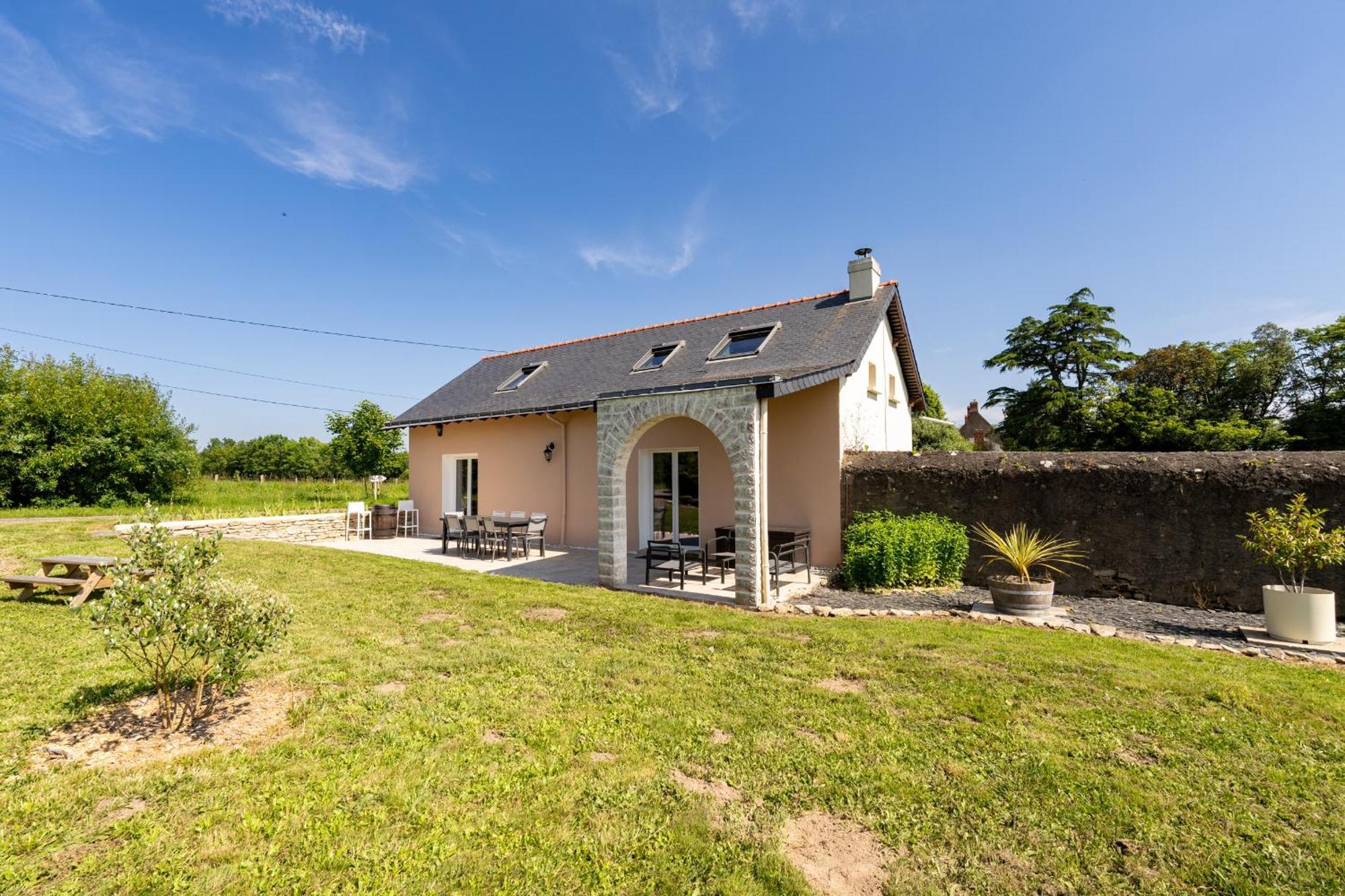 Manoir De L'Aisnerie Le Pavillon Villa Saint-Herblain Exterior foto